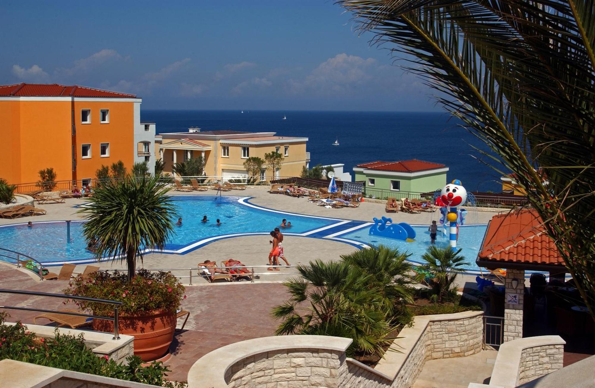 سافودغيا Skiper Apartments & Golf Resort المظهر الخارجي الصورة